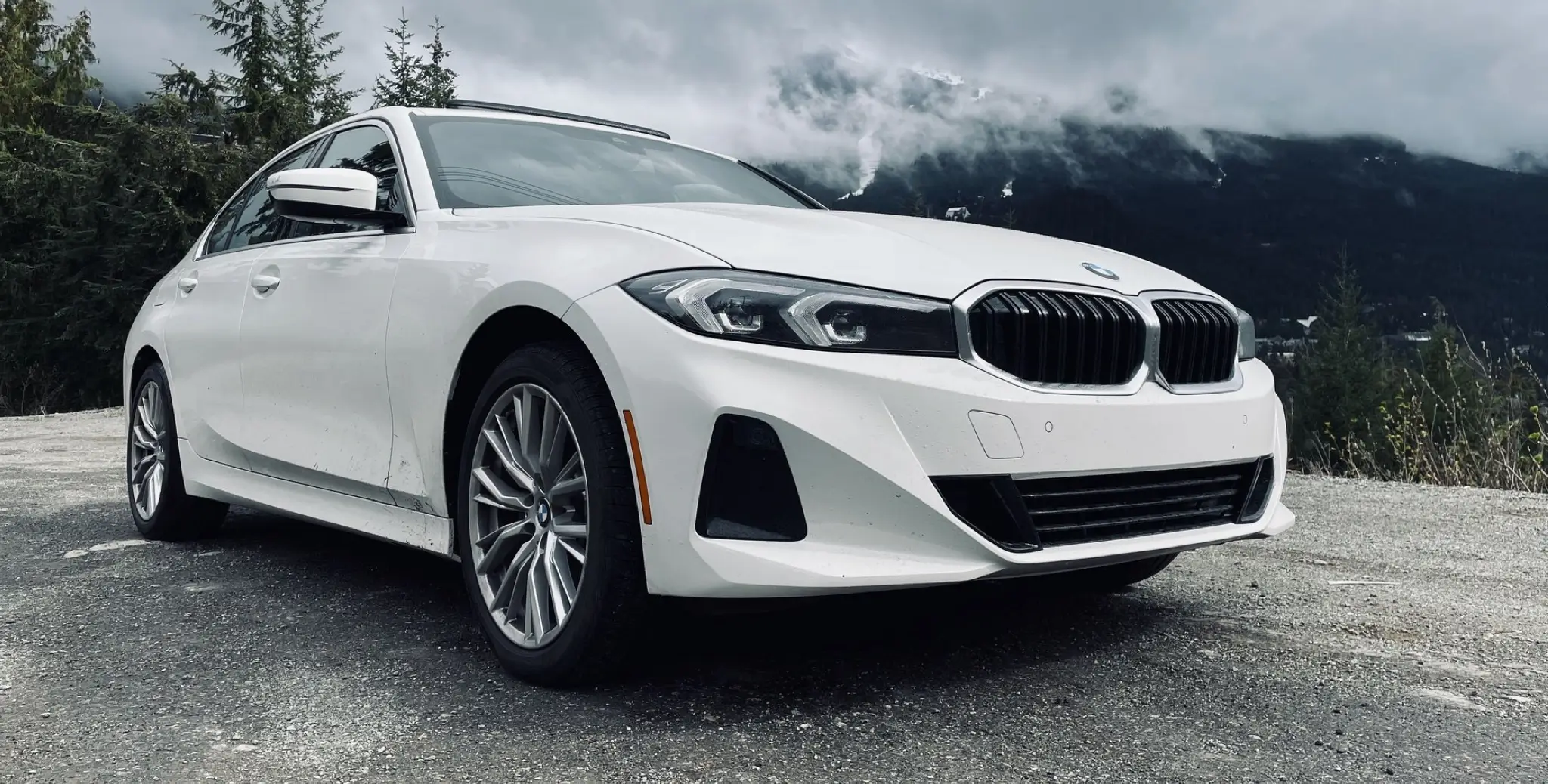 BMW 330i